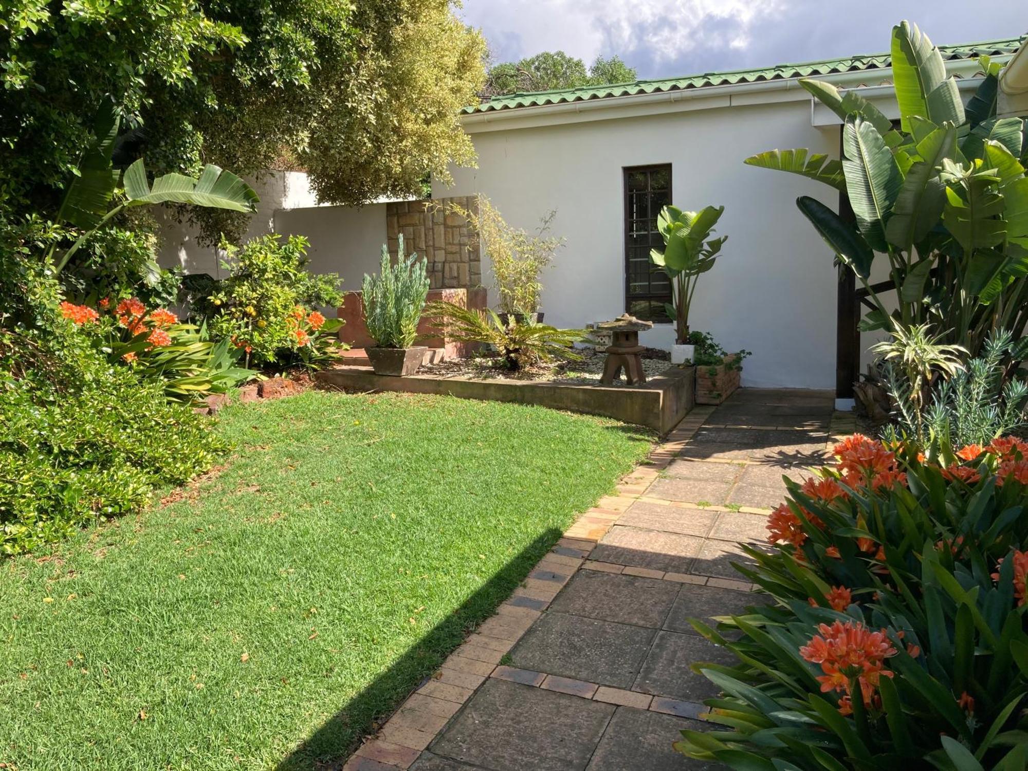Haus Barbara Guest House Бредасдорп Екстериор снимка